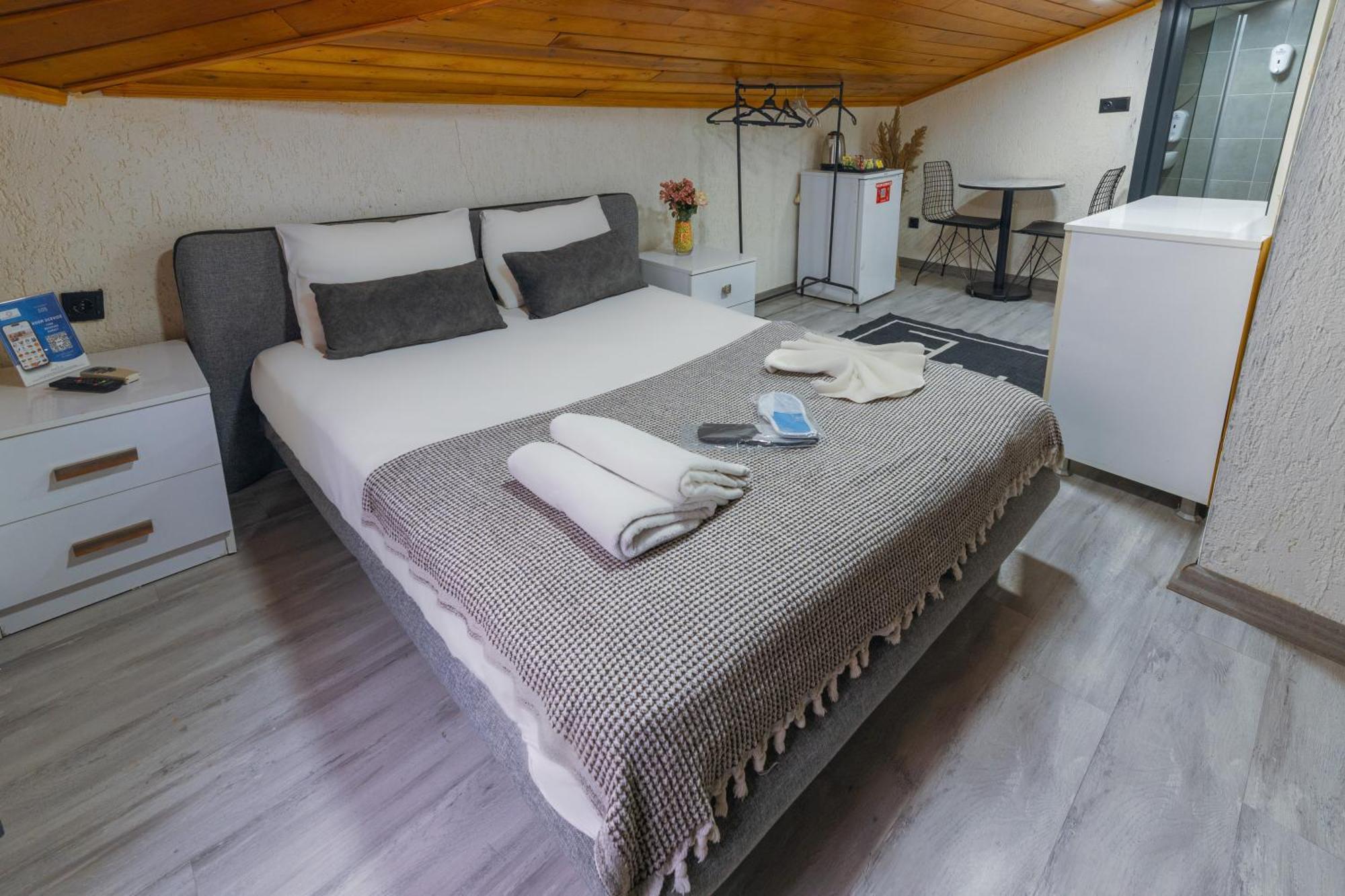 Nest Hotel Sisli Estambul Exterior foto